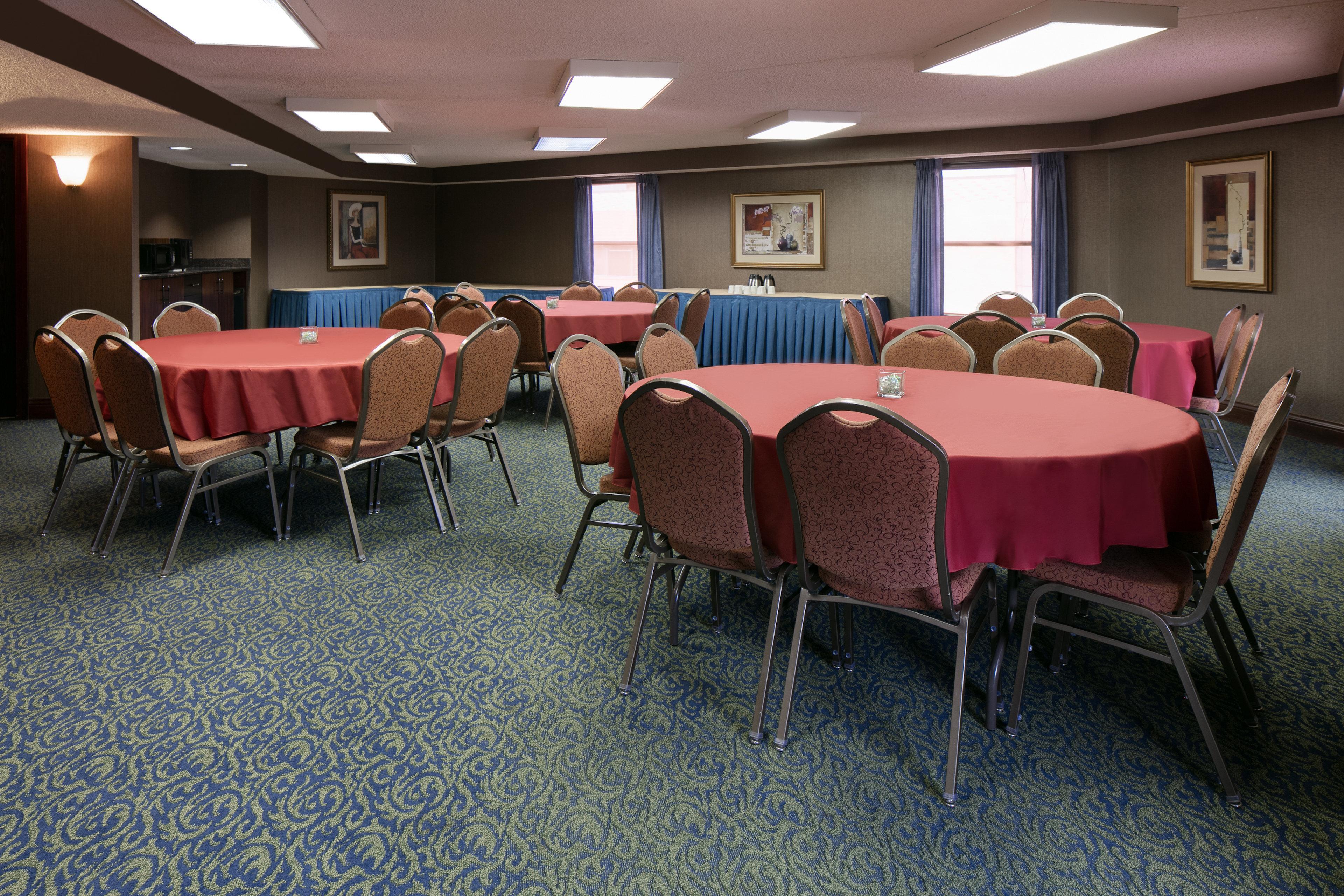 Holiday Inn Dubuque/Galena By Ihg Dış mekan fotoğraf