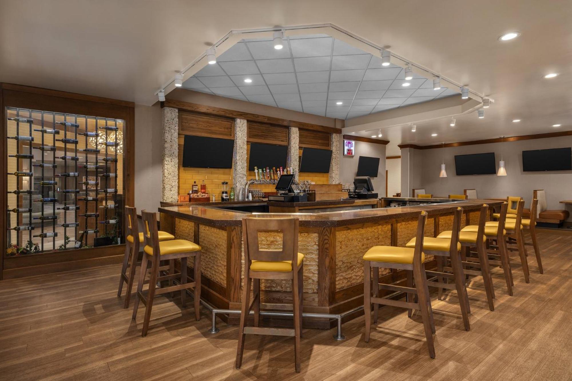 Holiday Inn Dubuque/Galena By Ihg Dış mekan fotoğraf