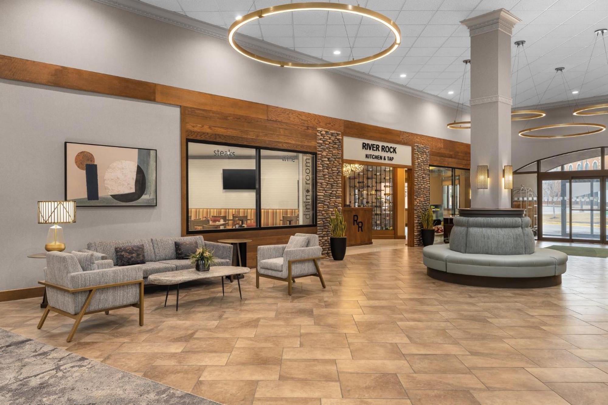 Holiday Inn Dubuque/Galena By Ihg Dış mekan fotoğraf